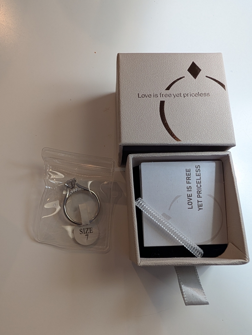 Sterling Silver Solitaire Ring with Clear Stone - White 1CT Size 7